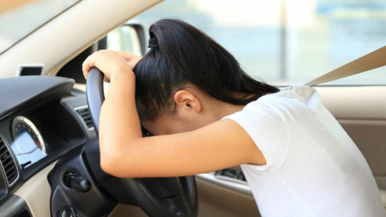 Multa de R$ 1,4 mil por exame toxicológico vencido já pesa no bolso de motoristas em 2026