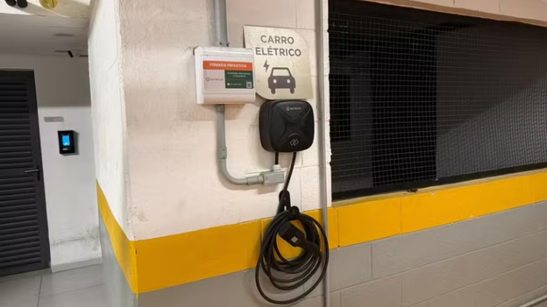 Nova lei garante instalação de carregadores individuais para elétricos em prédios de São Paulo