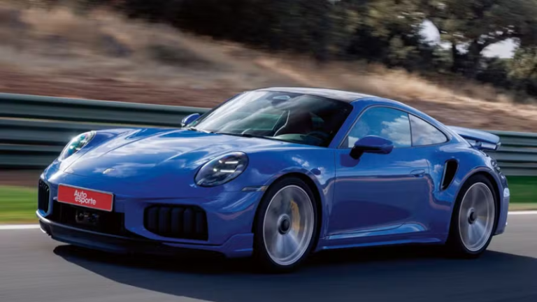 Porsche 911 Turbo S T-Hybrid: potência histórica em nova geração