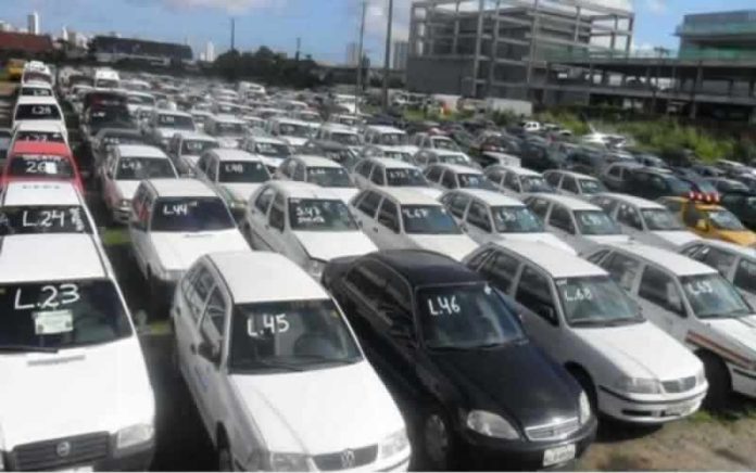 0904c_leilao-de-carros-840x450-1