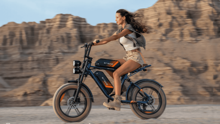 Projeto de lei cria cadastro nacional, impõe capacete e fixa limites para bicicletas elétricas