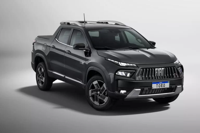 Fiat alerta para defeito na Toro com risco de falha no motor e princípio de incêndio