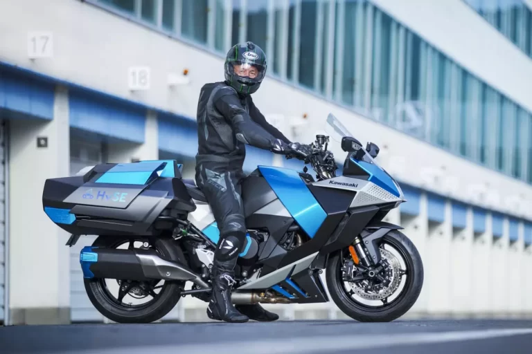 Kawasaki aposta em motor revolucionário de cinco cilindros como possível futuro das motocicletas