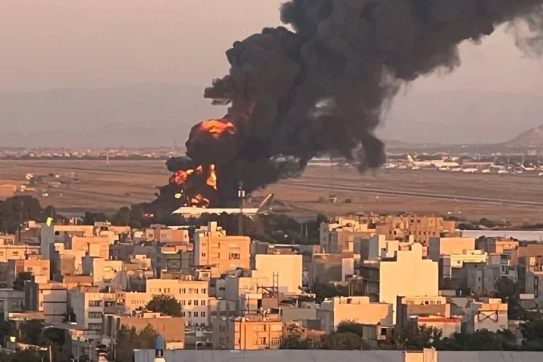 Guerra no Irã pressiona cadeia global e gera prejuízos à indústria automotiva