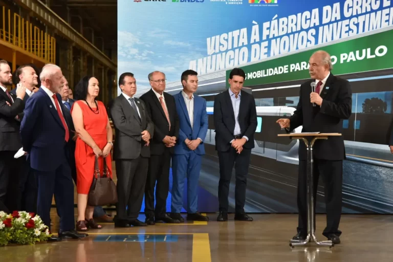 BNDES libera R$ 5,6 bilhões para trem São Paulo-Campinas e expansão do metrô