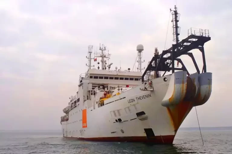 Internet africana depende de um navio