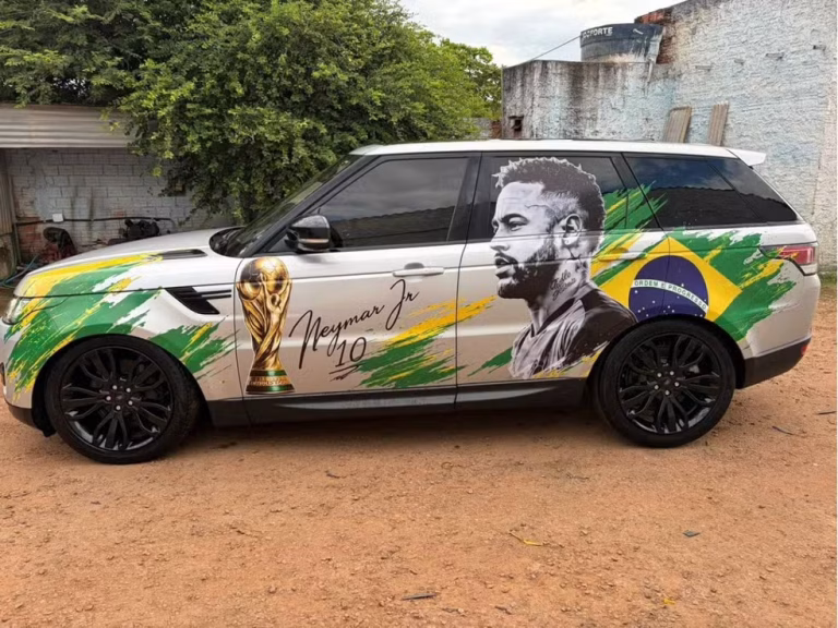 Decoração para a Copa exige cuidados e pode gerar multas no trânsito
