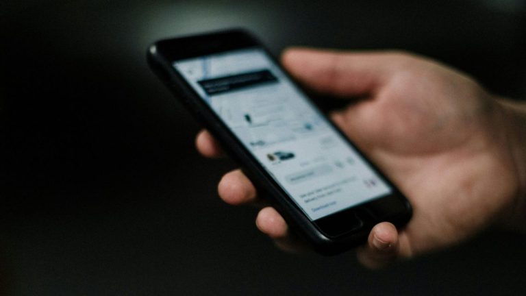 Uber lança ação que oferece upgrades gratuitos em corridas por tempo limitado no Brasil
