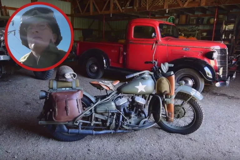 Harley-Davidson de 1942 é tão complexa que partida precisou de manual específico