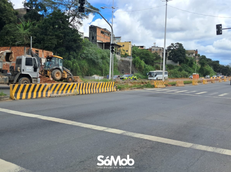 Instalação dos trilhos do VLT fecha retorno na Av. 29 de Março em definitivo