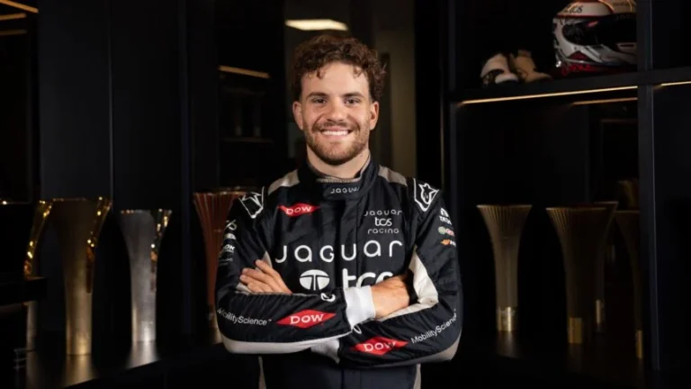 Fefo Barrichello estreia com a próxima geração da Fórmula E em festival na Inglaterra