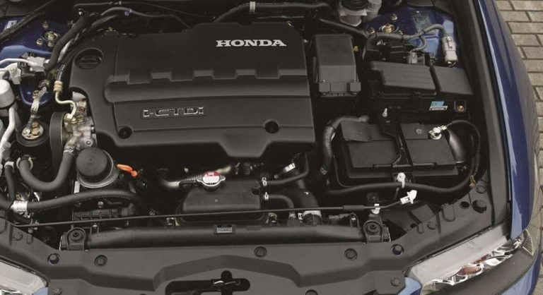 Guia explica como descarbonizar motores a diesel para reduzir fumaça preta e recuperar desempenho