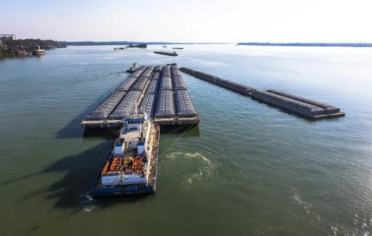 Monitoramento dos rios orienta a navegação e a manutenção das hidrovias brasileiras