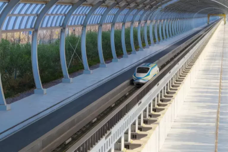 China atinge 800 km/h em 5,3 segundos com veículo experimental de levitação magnética