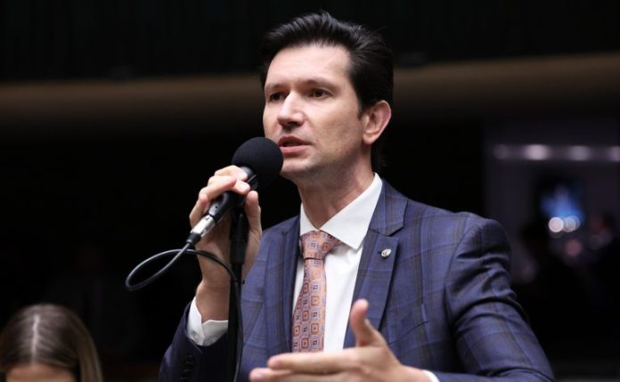 Gilson Marques Candidato não pode ser penalizado financeiramente Foto Kayo Magalhães Câmara dos Deputados