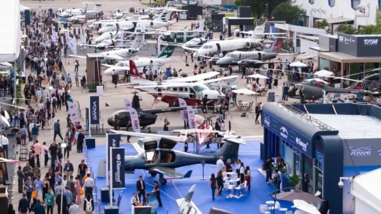 Feira de aviação em São Paulo movimentou US$ 200 milhões em três dias