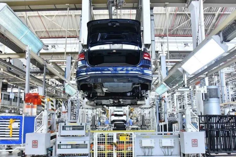 Carros novos sobem 2,7% em agosto, enquanto usados ficam 0,1% mais baratos
