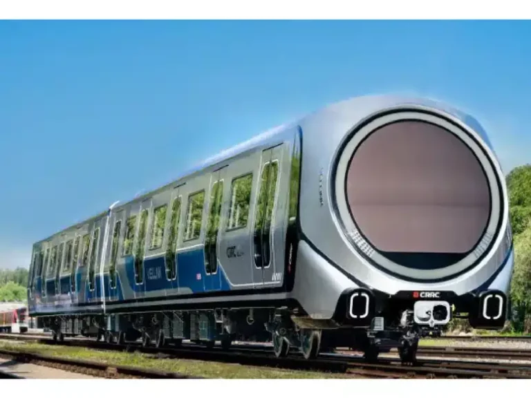 China apresenta metrô com inteligência artificial, 18% mais leve e com menor consumo de energia